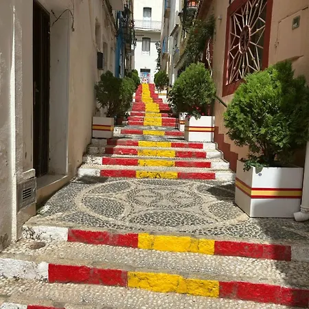 Casa Almare アパート カルプ